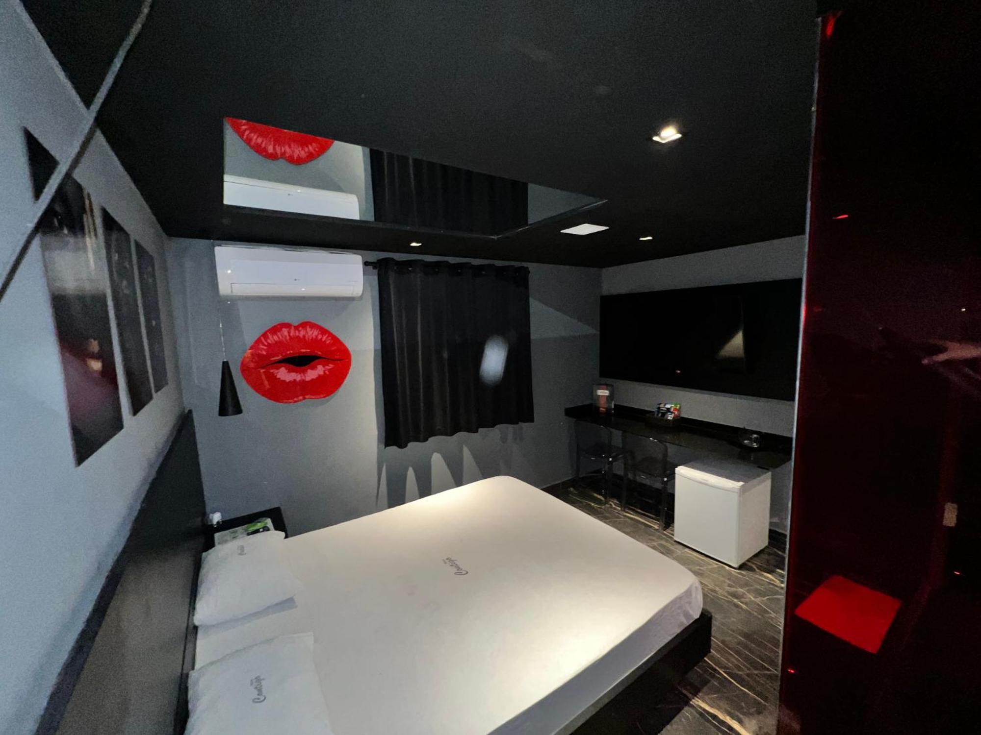 Motel Contigo 과룰류스 외부 사진